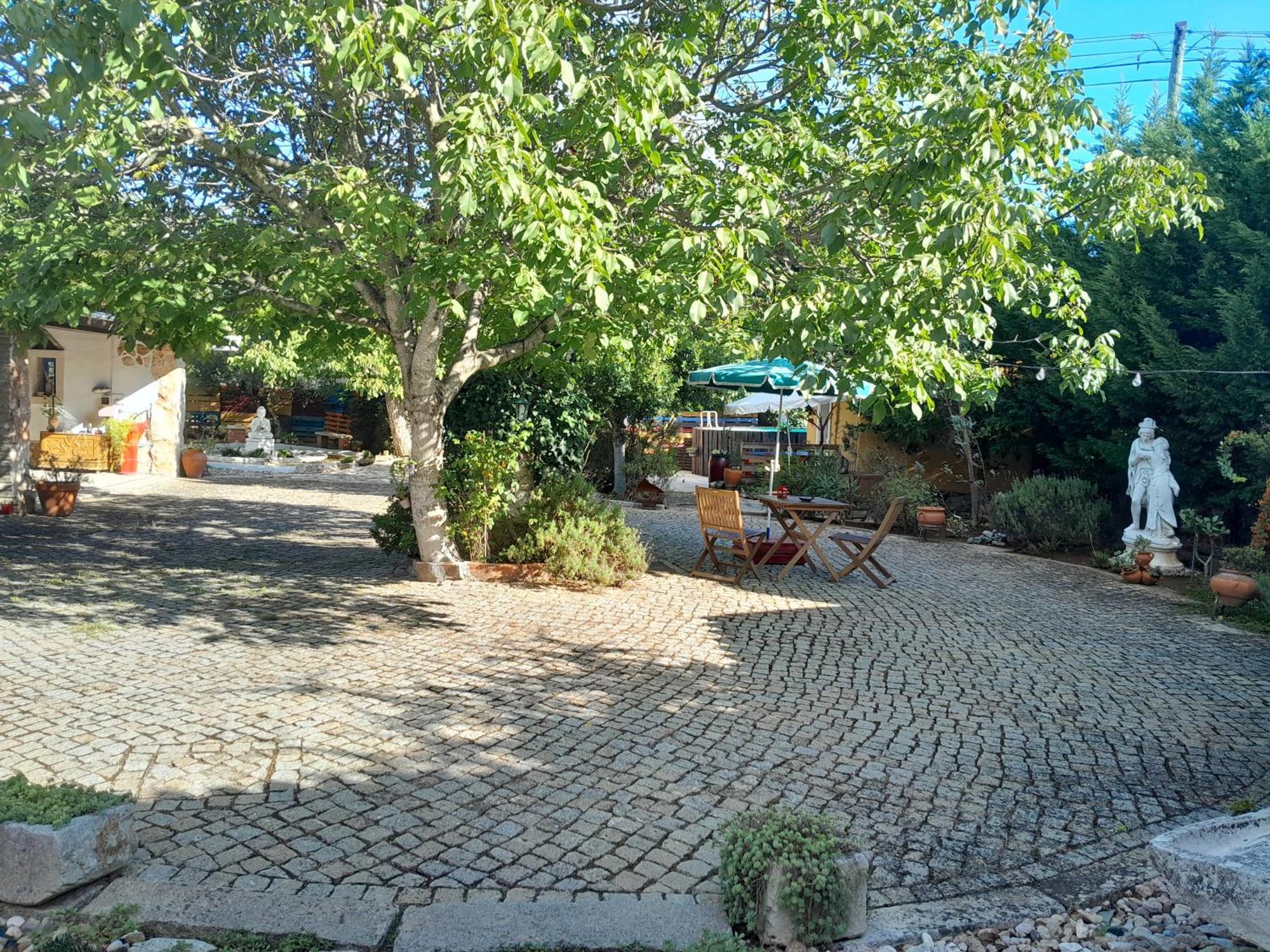Porto de Mós Refugio Das Artes Guesthouse מראה חיצוני תמונה