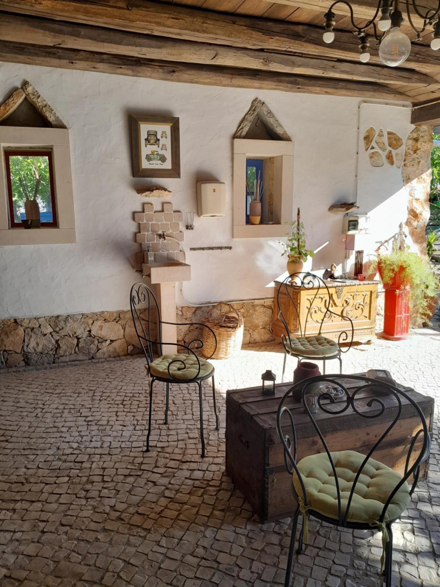 Porto de Mós Refugio Das Artes Guesthouse מראה חיצוני תמונה