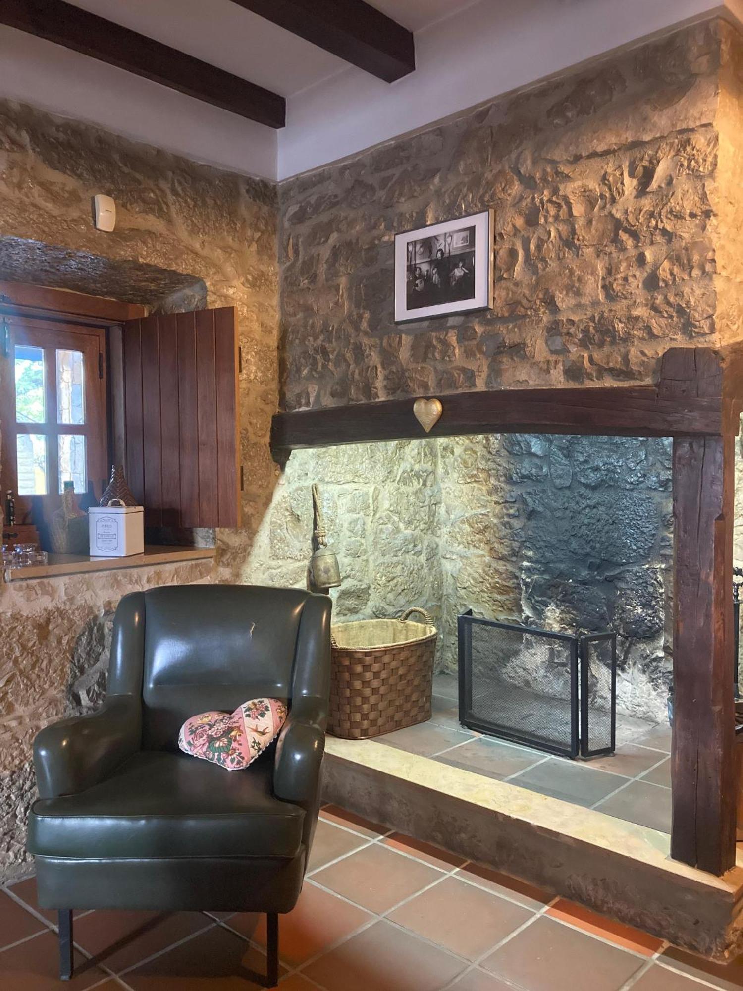 Porto de Mós Refugio Das Artes Guesthouse מראה חיצוני תמונה