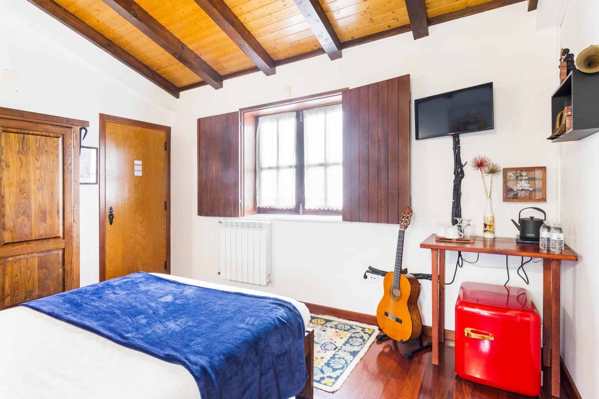 Porto de Mós Refugio Das Artes Guesthouse מראה חיצוני תמונה