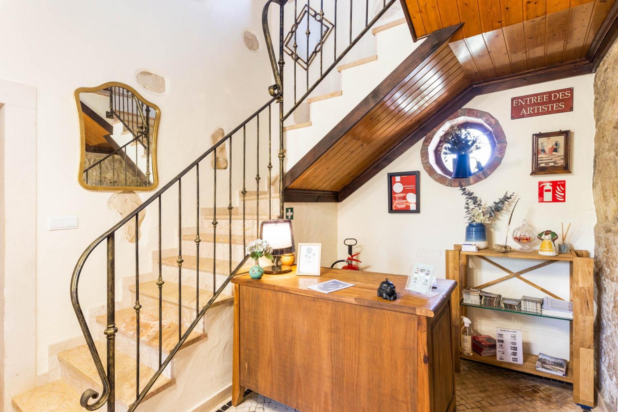 Porto de Mós Refugio Das Artes Guesthouse מראה חיצוני תמונה